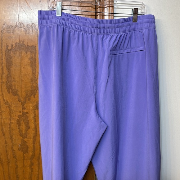 ATHLETA NWOT women’s Size 16 Arrival Pant - Dark Adonis Blue - Picture 11 of 13